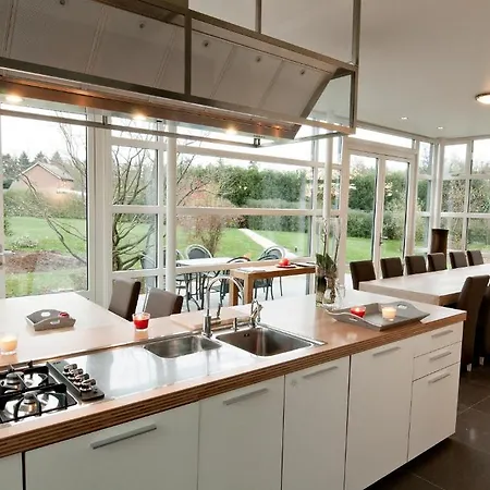 Villa Beeklust Villa Roermond