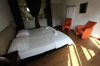 Villa Beeklust Villa Roermond